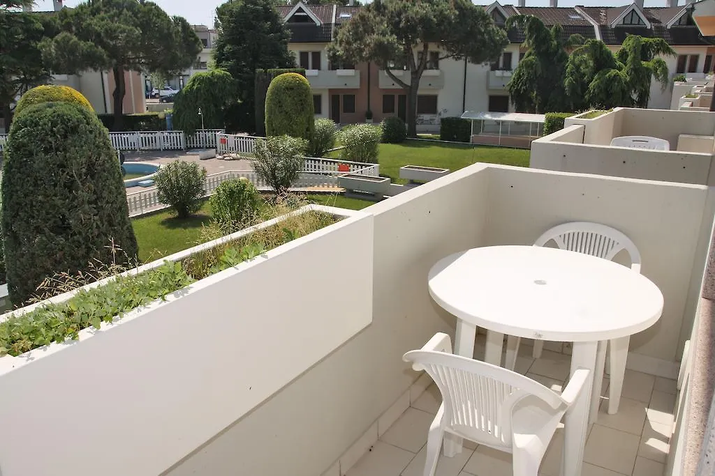 Residence Equilio Family Apartments Lido di Jesolo