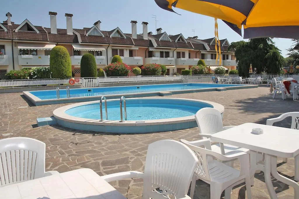 Residence Equilio Family Apartments Lido di Jesolo