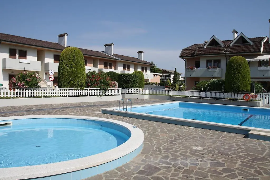 Residence Equilio Family Apartments Lido di Jesolo