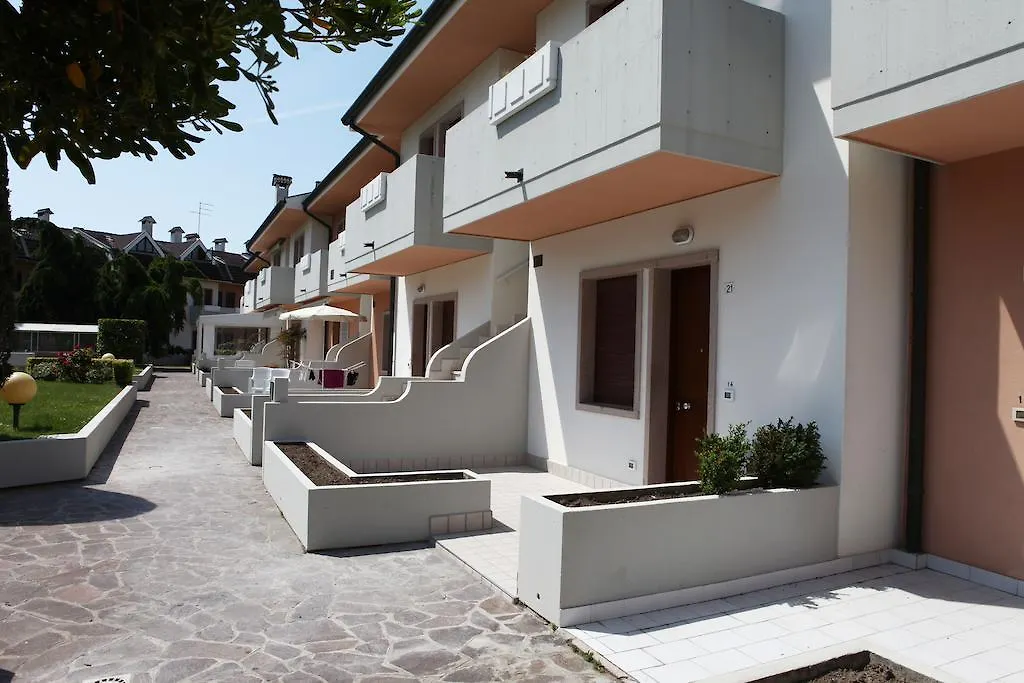 Residence Equilio Family Apartments Lido di Jesolo