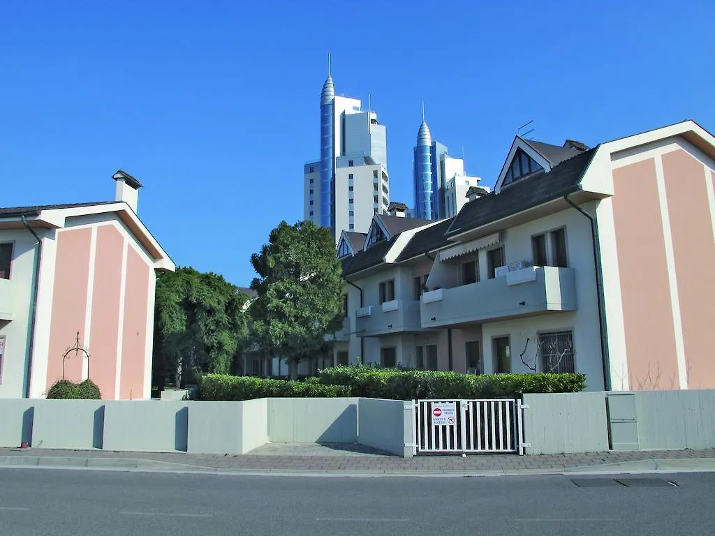Residence Equilio Family Apartments Lido di Jesolo